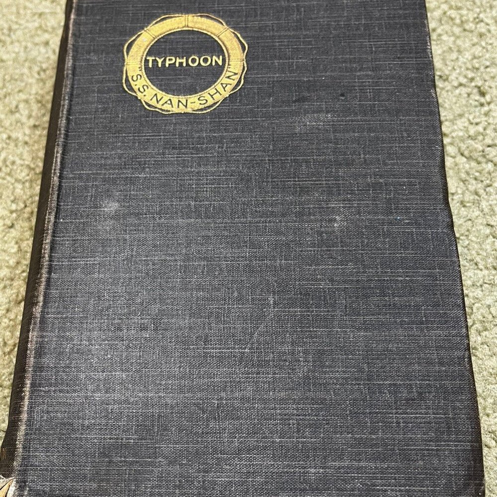 Joseph Conrad / TYPHOON AND OTHER STORIES First Edition 1903 Book W/ Ads Gold